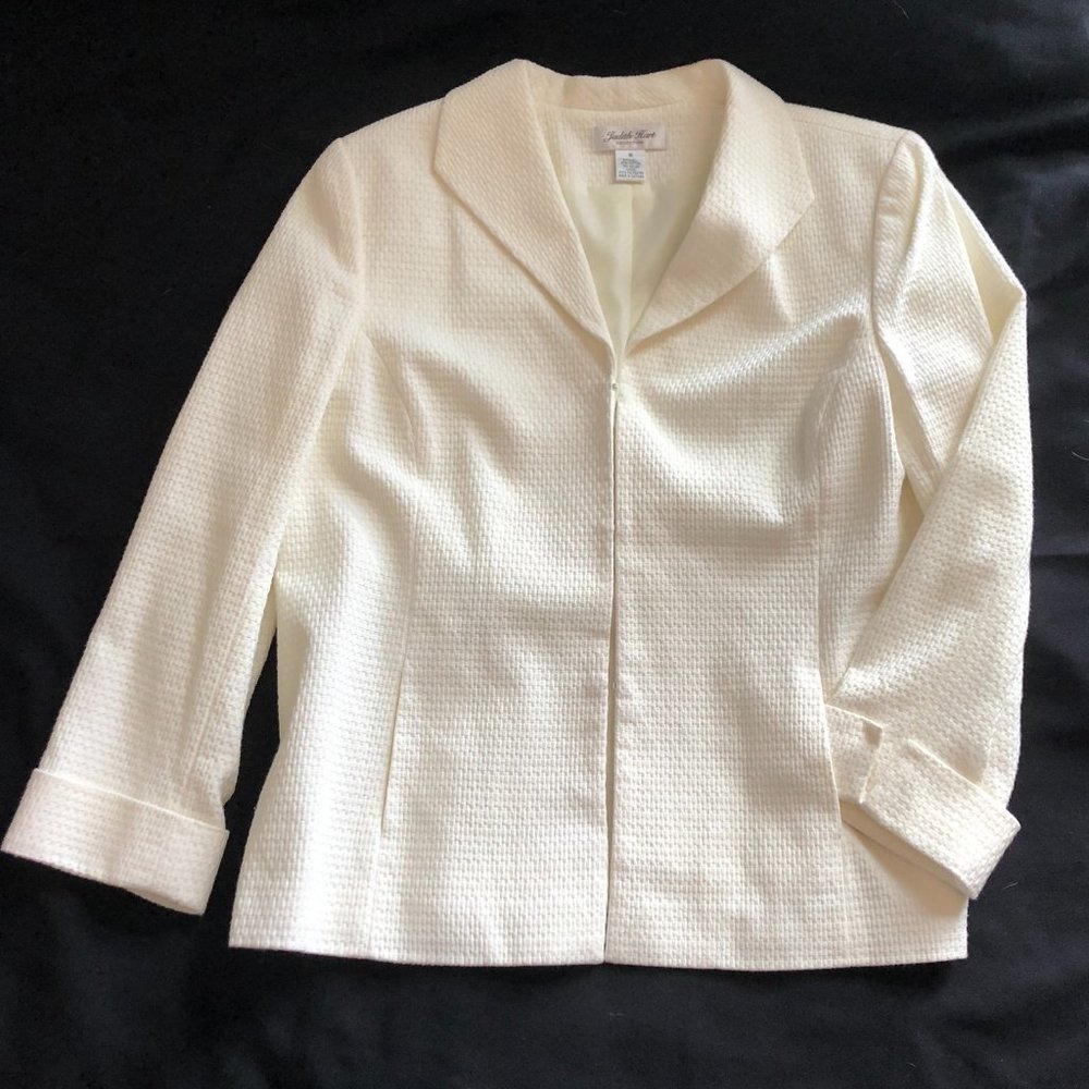 NWOT Judith Hart white textured blazer size 16